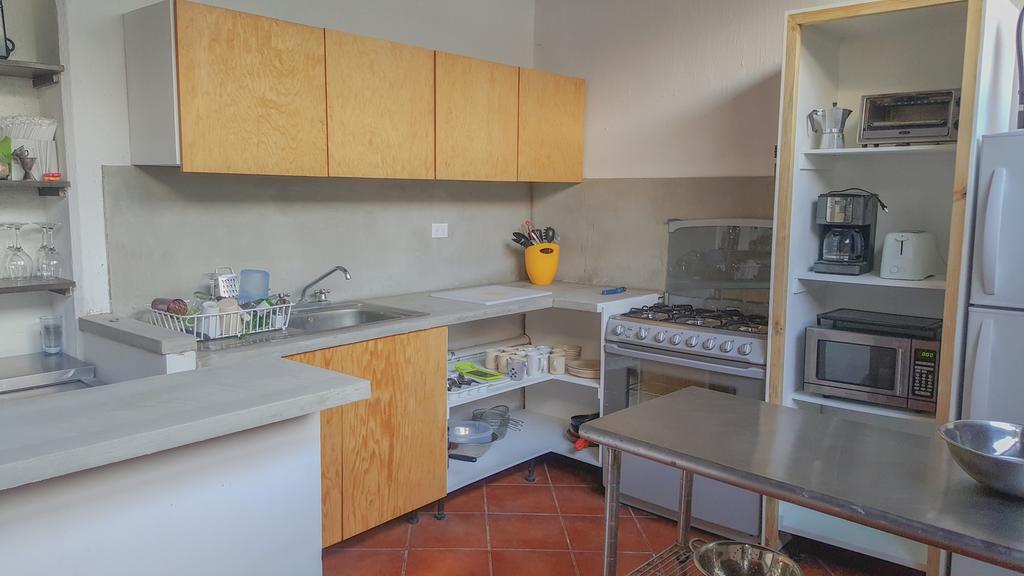 Somos Hostal Antigua Екстериор снимка